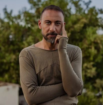 عابد عناني